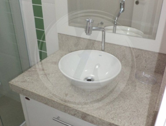 Imagem Apartamento com 3 Quartos à Venda, em Bombas - Bombinhas Imagem Apartamento com 3 Quartos à Venda, em Bombas - Bombinhas