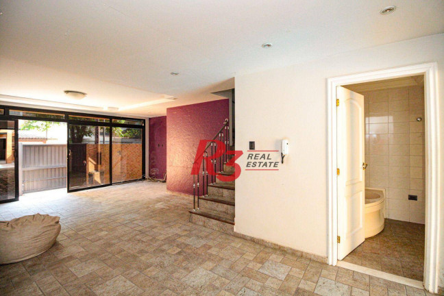 Imagem Sobrado com 3 Quartos para Alugar, 240 m² em Gonzaga - Santos Imagem Sobrado com 3 Quartos para Alugar, 240 m² em Gonzaga - Santos