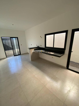 Imagem Casa com 2 Quartos à Venda, 125 m² Imagem Casa com 2 Quartos à Venda, 125 m²