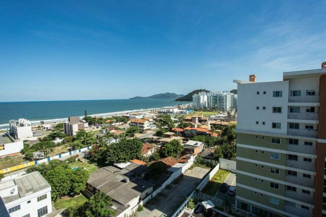 Apartamento com 3 Quartos à Venda, 107 m² em Não Informado - Não Informado