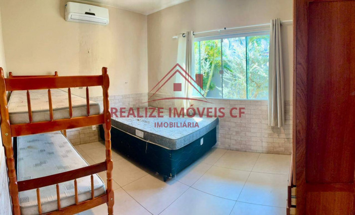 Imagem Casa com 3 Quartos à Venda, 200 m² em São José - Búzios
