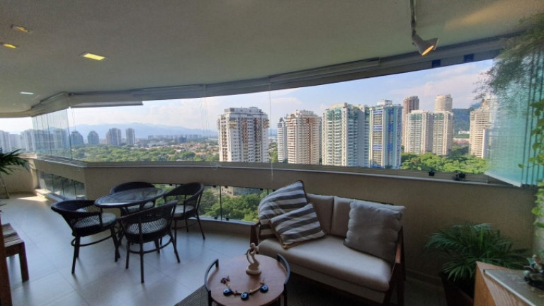 Imagem Apartamento com 3 Quartos à Venda, 126 m² em Barra Da Tijuca - Rio De Janeiro