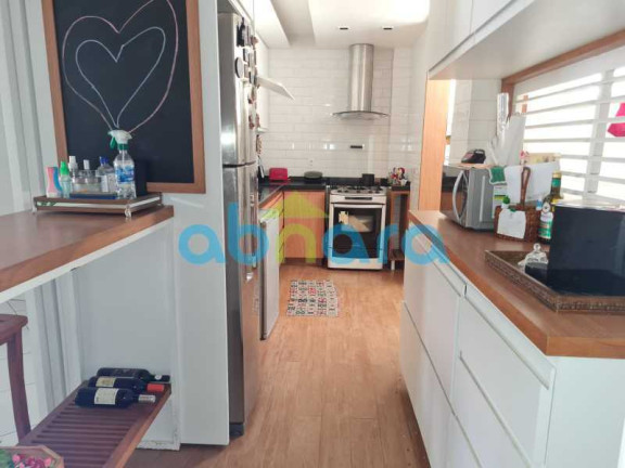 Imagem Apartamento com 2 Quartos à Venda, 115 m² em Copacabana - Rio De Janeiro Imagem Apartamento com 2 Quartos à Venda, 115 m² em Copacabana - Rio De Janeiro