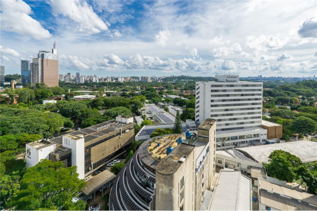 Imagem Imóvel com 4 Quartos à Venda,  em Alto De Pinheiros - São Paulo