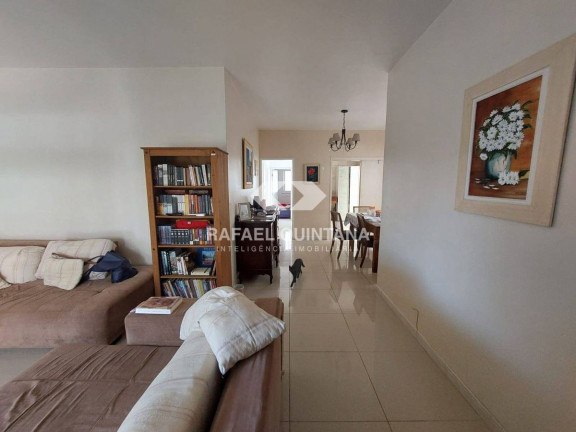 Imagem Casa com 3 Quartos à Venda, 220 m² em Barreiros - São José