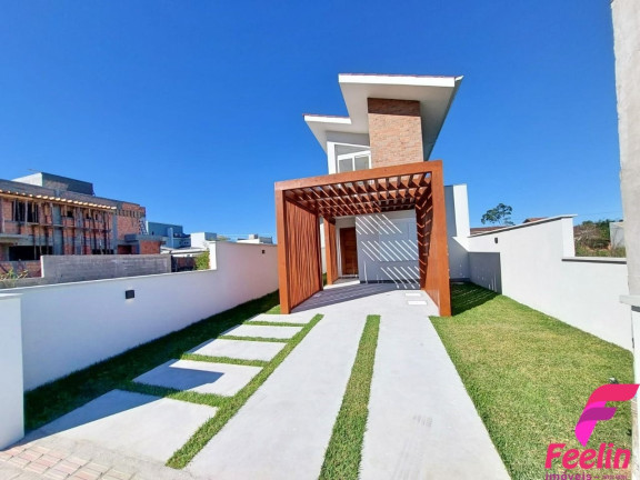 Imagem Casa com 3 Quartos à Venda, 131 m² em Campeche - Florianópolis