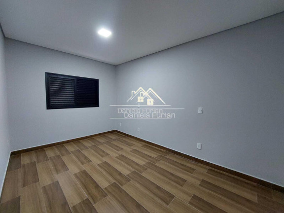 Imagem Casa de Condomínio com 3 Quartos à Venda, 160 m² em Condomínio Campos Do Conde - Sorocaba Imagem Casa de Condomínio com 3 Quartos à Venda, 160 m² em Condomínio Campos Do Conde - Sorocaba