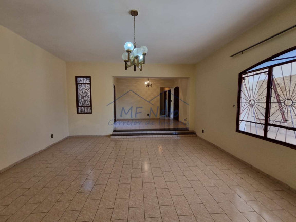Imagem Casa com 3 Quartos para Alugar, 200 m² em Vila Pinheiro - Pirassununga Imagem Casa com 3 Quartos para Alugar, 200 m² em Vila Pinheiro - Pirassununga