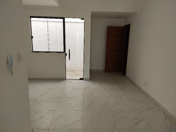 Imagem Imóvel com 2 Quartos à Venda, 56 m² em Monte Castelo - Volta Redonda Imagem Imóvel com 2 Quartos à Venda, 56 m² em Monte Castelo - Volta Redonda
