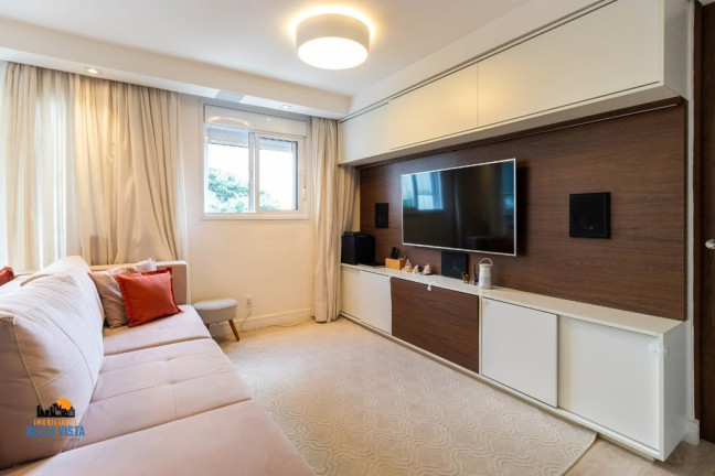 Apartamento com 2 Quartos à Venda,  em Vila Gumercindo - São Paulo