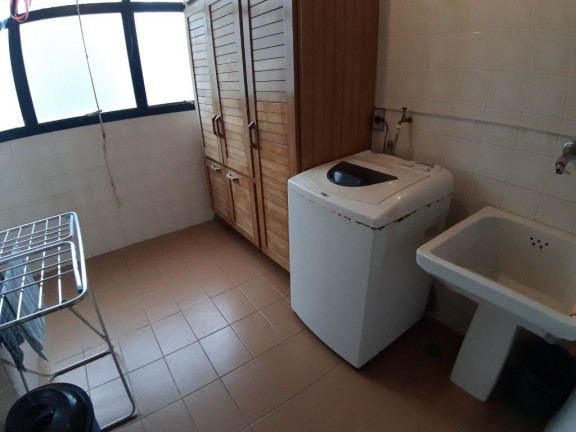 Imagem Apartamento com 3 Quartos à Venda, 215 m² em Pitangueiras - Guarujá