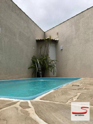 Sobrado com 4 Quartos à Venda, 212 m² em Ocian - Praia Grande