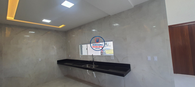 Imagem Casa com 3 Quartos para Alugar ou Temporada, 127 m² em Cajupiranga - Parnamirim Imagem Casa com 3 Quartos para Alugar ou Temporada, 127 m² em Cajupiranga - Parnamirim