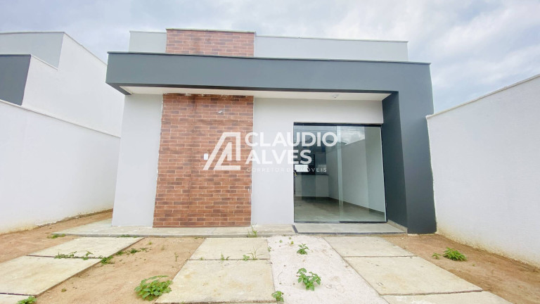 Imagem Casa com 2 Quartos à Venda, 52 m² em Mangabeira - Feira De Santana Imagem Casa com 2 Quartos à Venda, 52 m² em Mangabeira - Feira De Santana