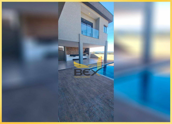 Imagem Casa com 3 Quartos à Venda, 220 m² em Chácara Estela - Santana De Parnaíba Imagem Casa com 3 Quartos à Venda, 220 m² em Chácara Estela - Santana De Parnaíba