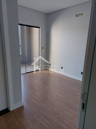 Imagem Sobrado com 3 Quartos à Venda, 135 m² em Floresta - Joinville
