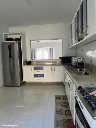 Imagem Sobrado com 3 Quartos à Venda, 330 m² em Vila Alice - Santo André Imagem Sobrado com 3 Quartos à Venda, 330 m² em Vila Alice - Santo André