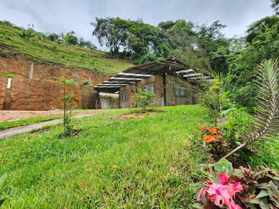 Imagem Casa com 2 Quartos à Venda, 120 m² em Pessegueiros - Teresópolis Imagem Casa com 2 Quartos à Venda, 120 m² em Pessegueiros - Teresópolis