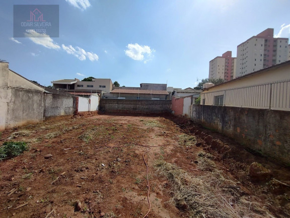 Imagem Terreno à Venda, 325 m² em Vila Santa Maria - Americana Imagem Terreno à Venda, 325 m² em Vila Santa Maria - Americana