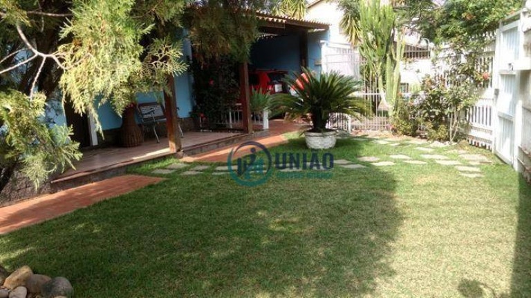 Imagem Casa com 4 Quartos à Venda, 320 m² em Itaipu - Niterói Imagem Casa com 4 Quartos à Venda, 320 m² em Itaipu - Niterói