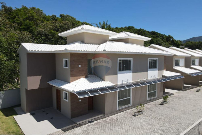Casa de Condomínio com 2 Quartos à Venda, 157 m² em Ponta Negra - Maricá