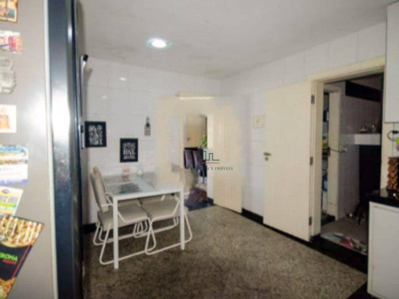 Imagem Casa com 7 Quartos à Venda, 1.800 m² em São Francisco - Niterói Imagem Casa com 7 Quartos à Venda, 1.800 m² em São Francisco - Niterói