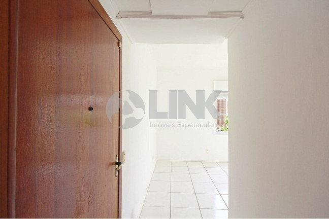 Imagem Apartamento com 3 Quartos à Venda, 72 m² em Cristal - Porto Alegre Imagem Apartamento com 3 Quartos à Venda, 72 m² em Cristal - Porto Alegre