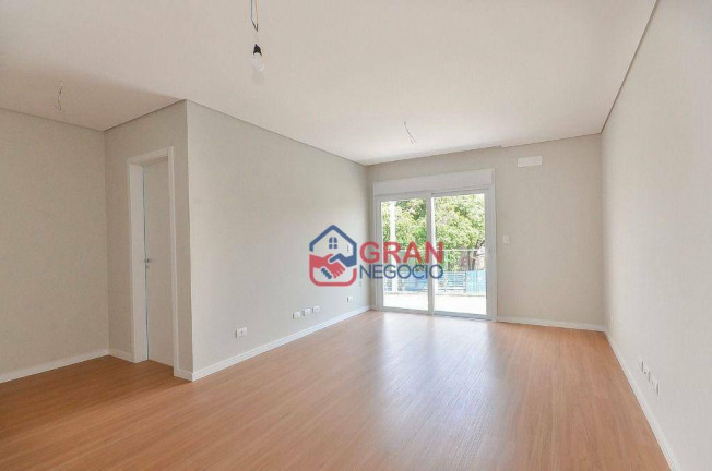 Imagem Sobrado com 3 Quartos à Venda, 162 m² em São Braz - Curitiba