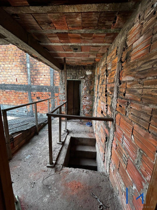 Imagem Casa com 3 Quartos à Venda, 128 m² em Vila Silviania - Carapicuíba