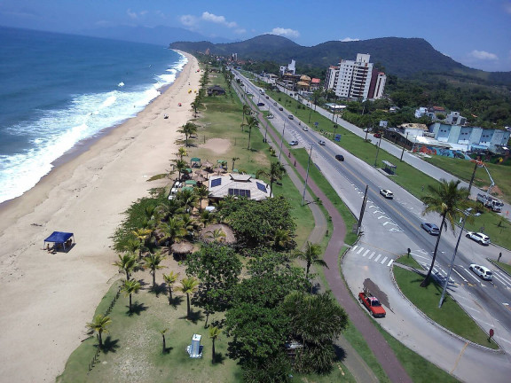 Terreno em Condomínio à Venda, 270 m² em Massaguaçu - Caraguatatuba