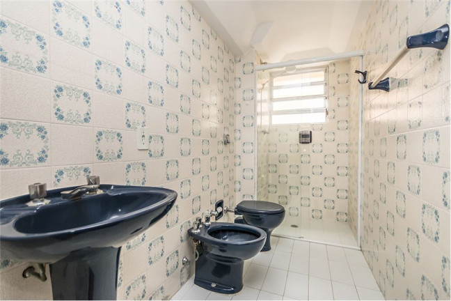 Imagem Apartamento com 3 Quartos à Venda, 88 m² em Menino Deus - Porto Alegre Imagem Apartamento com 3 Quartos à Venda, 88 m² em Menino Deus - Porto Alegre
