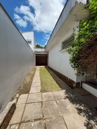 Imagem Casa com 2 Quartos à Venda, 142 m² em Três Figueiras - Porto Alegre Imagem Casa com 2 Quartos à Venda, 142 m² em Três Figueiras - Porto Alegre