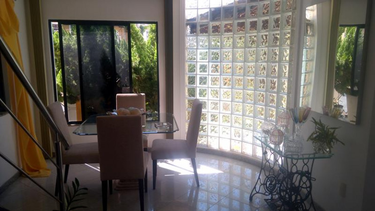 Imagem Casa com 4 Quartos à Venda, 240 m² em Itapuã - Salvador Imagem Casa com 4 Quartos à Venda, 240 m² em Itapuã - Salvador