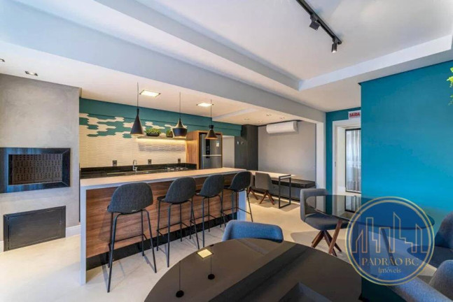 Imagem Apartamento com 2 Quartos à Venda, 62 m² em Estados - Balneário Camboriú