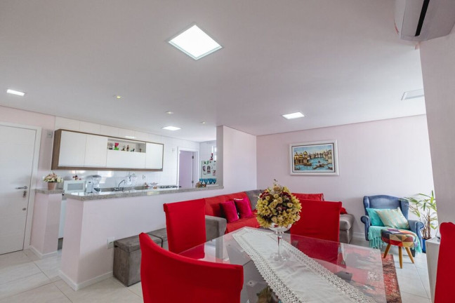 Imagem Apartamento com 3 Quartos à Venda, 88 m² em Balneário - Florianópolis Imagem Apartamento com 3 Quartos à Venda, 88 m² em Balneário - Florianópolis