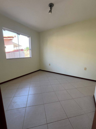 Imagem Casa com 4 Quartos à Venda, em Estreito - Florianópolis Imagem Casa com 4 Quartos à Venda, em Estreito - Florianópolis