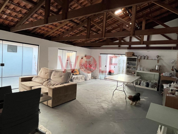 Imagem Casa com 3 Quartos à Venda, 340 m² em Santa Felicidade - Curitiba Imagem Casa com 3 Quartos à Venda, 340 m² em Santa Felicidade - Curitiba