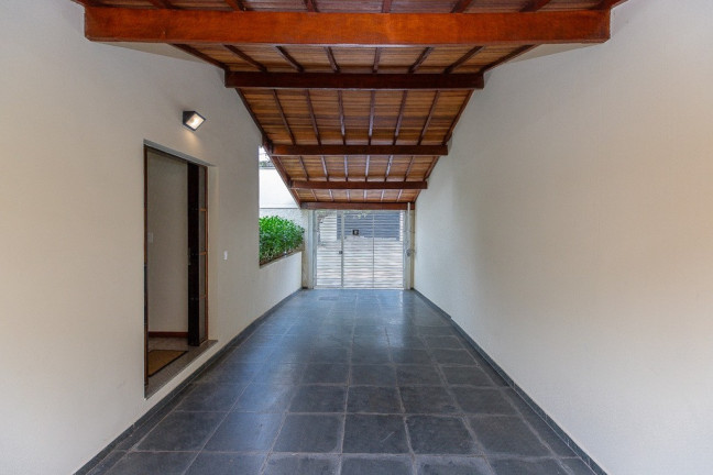 Imagem Casa com 3 Quartos à Venda, 220 m² em Moema - São Paulo Imagem Casa com 3 Quartos à Venda, 220 m² em Moema - São Paulo