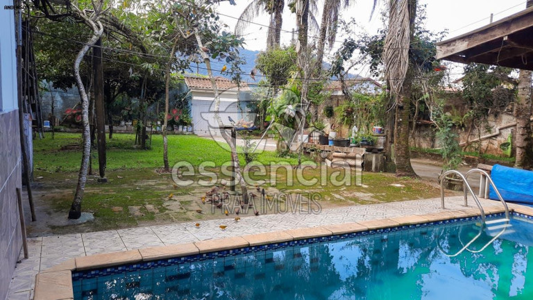 Imagem Casa com 2 Quartos à Venda, 162 m² em Jd. Carolina - Ubatuba