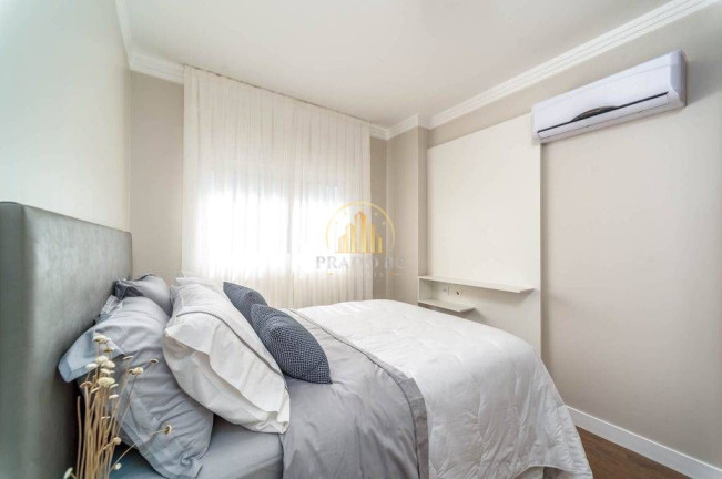 Imagem Apartamento com 3 Quartos à Venda, 106 m² em Centro - Balneário Camboriú