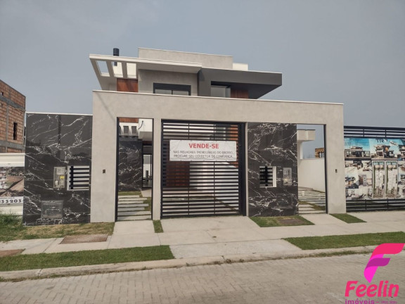Casa com 3 Quartos à Venda, 146 m² em Campeche - Florianópolis
