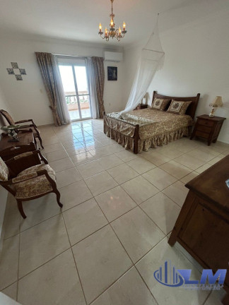 Imagem Casa com 4 Quartos à Venda, 337 m² em Santa Mônica - Guarapari Imagem Casa com 4 Quartos à Venda, 337 m² em Santa Mônica - Guarapari