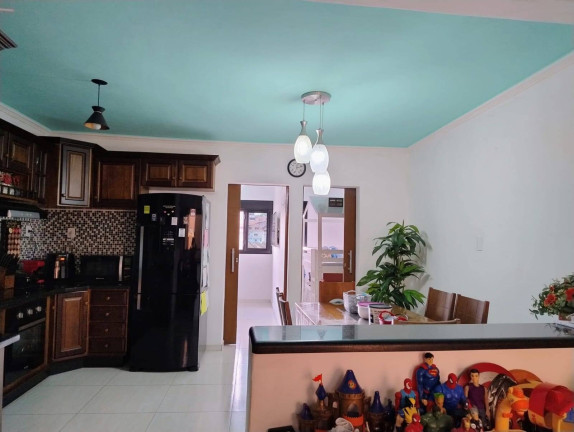 Imagem Sobrado com 4 Quartos à Venda, em Eldorado - Diadema Imagem Sobrado com 4 Quartos à Venda, em Eldorado - Diadema