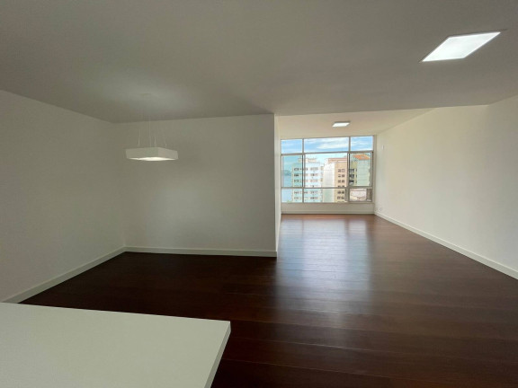 Imagem Apartamento com 3 Quartos à Venda, 160 m² em Icaraí - Niterói Imagem Apartamento com 3 Quartos à Venda, 160 m² em Icaraí - Niterói