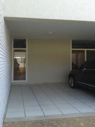 Imagem Casa com 3 Quartos à Venda, em Centro - Mogi Mirim Imagem Casa com 3 Quartos à Venda, em Centro - Mogi Mirim