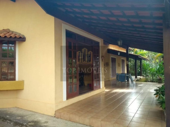 Chácara com 4 Quartos à Venda, 2.600 m² em Freitas - São José Dos Campos