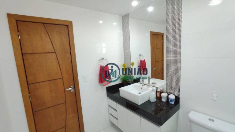 Imagem Casa com 3 Quartos à Venda, 700 m² em Várzea Das Moças - Niterói