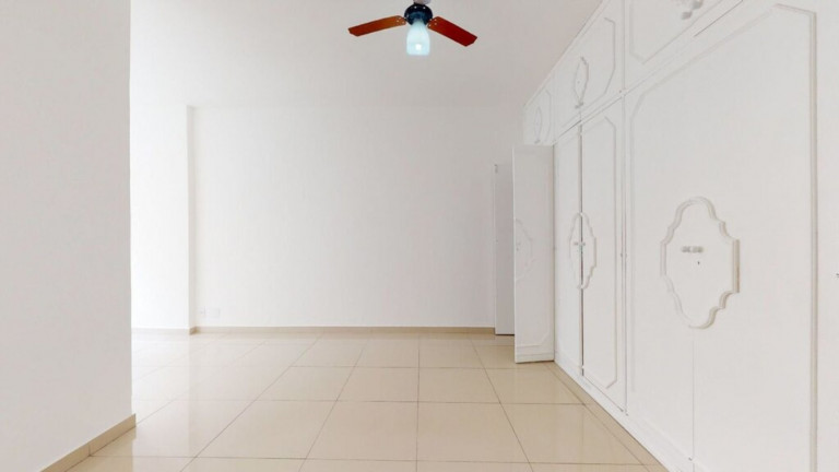 Imagem Imóvel com 3 Quartos à Venda, 130 m² em Flamengo - Rio De Janeiro Imagem Imóvel com 3 Quartos à Venda, 130 m² em Flamengo - Rio De Janeiro