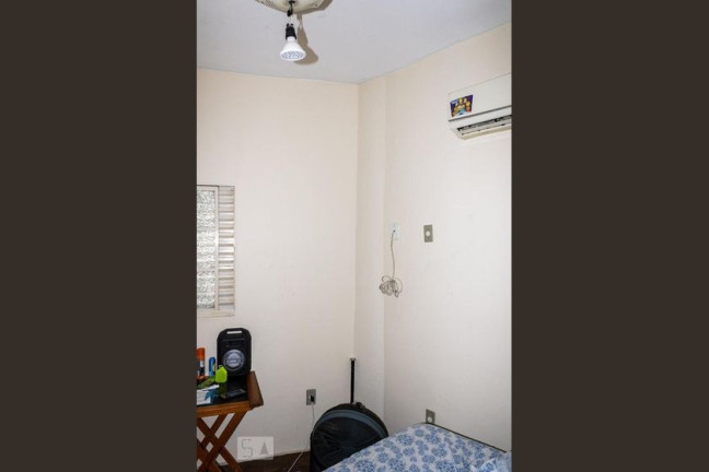 Imagem Imóvel com 2 Quartos para Alugar, 25 m² em Campo Grande - Rio De Janeiro Imagem Imóvel com 2 Quartos para Alugar, 25 m² em Campo Grande - Rio De Janeiro