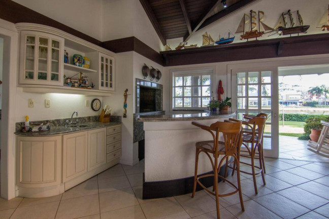 Imagem Casa com 5 Quartos à Venda, em Atlantida - Xangri-lá Imagem Casa com 5 Quartos à Venda, em Atlantida - Xangri-lá